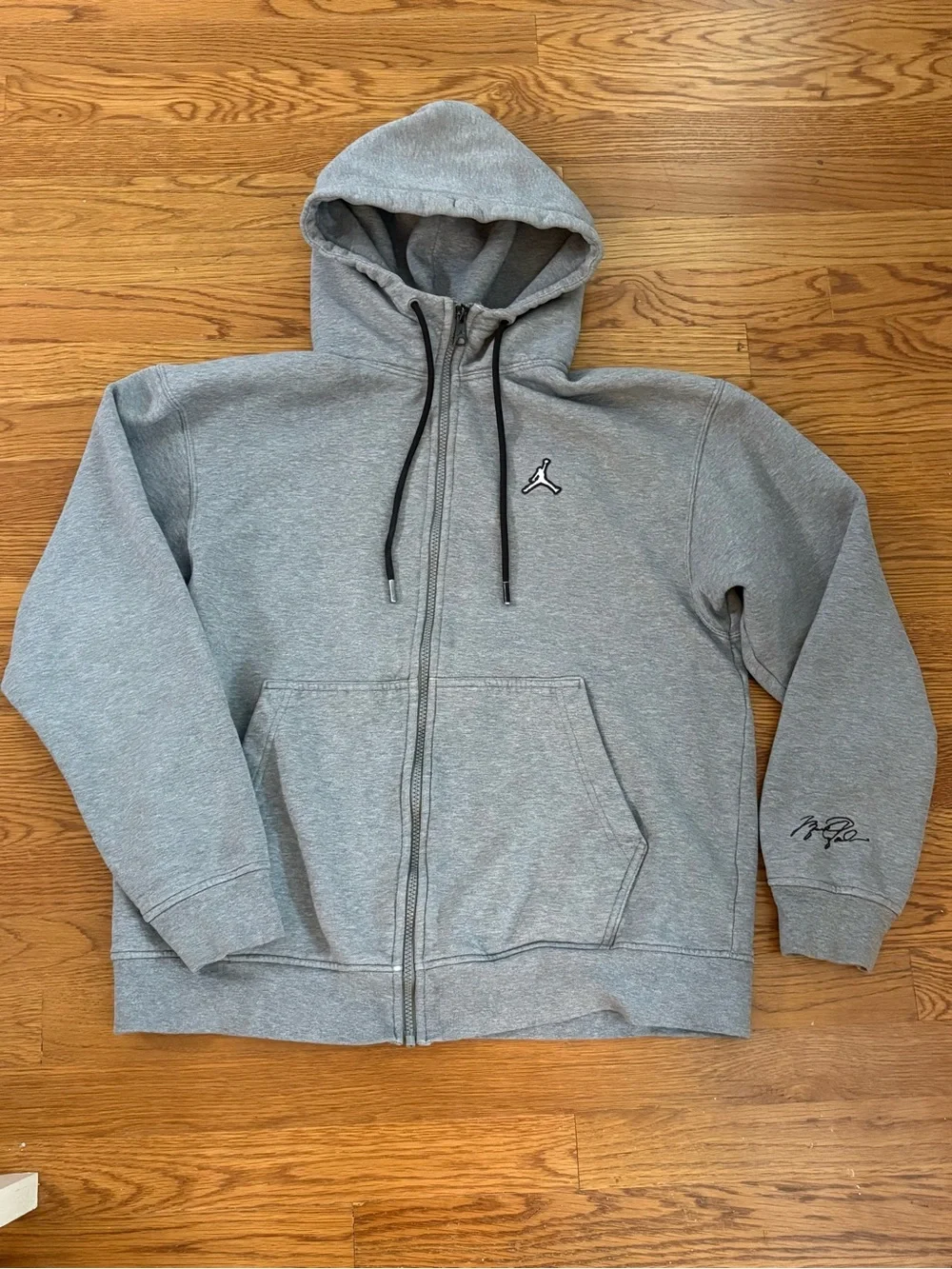 Jordan Gray Full Zip Fleece Hoodie Men’s Medium Embroidered Jumpman Signature